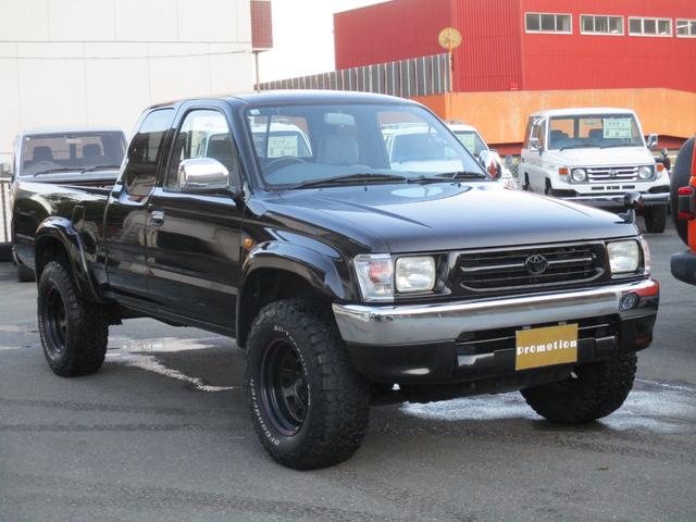 ハイラックススポーツピック エクストラキャブ　ワイド　デイーゼルターボ４ＷＤ　走行７６６００Ｋｍ　ブラックオールペイント　ナビＴＶバックカメラＥＴＣ　デイトナホイル　ＢＦグットリッチＡＴ　ＵＳリアバンパー（6枚目）