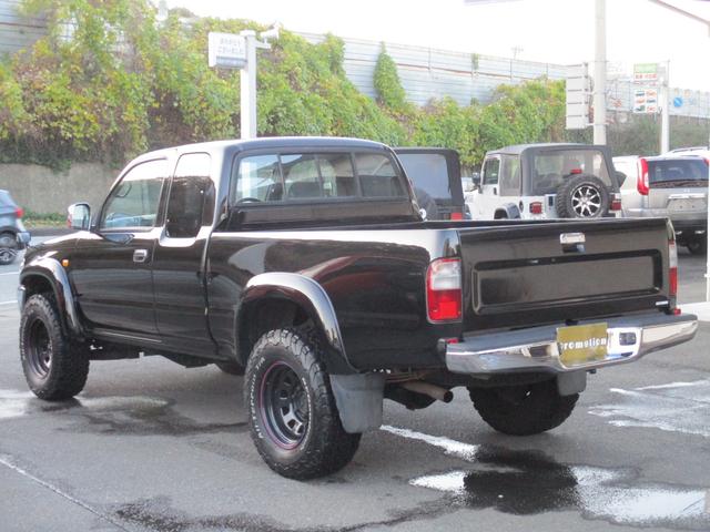 ハイラックススポーツピック エクストラキャブ　ワイド　デイーゼルターボ４ＷＤ　走行７６６００Ｋｍ　ブラックオールペイント　ナビＴＶバックカメラＥＴＣ　デイトナホイル　ＢＦグットリッチＡＴ　ＵＳリアバンパー（9枚目）