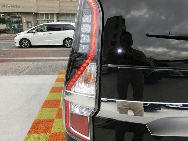 ＬＥＤテールライトになります。