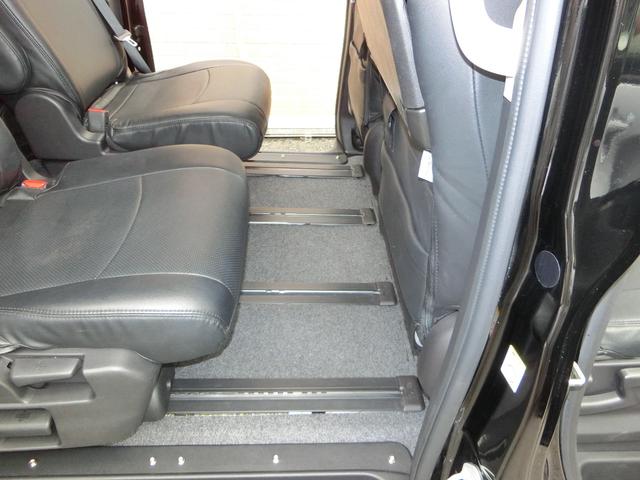 フロアになります。純正フロアカーペットもあります。