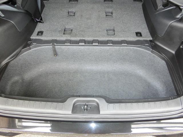 荷物入れになります。