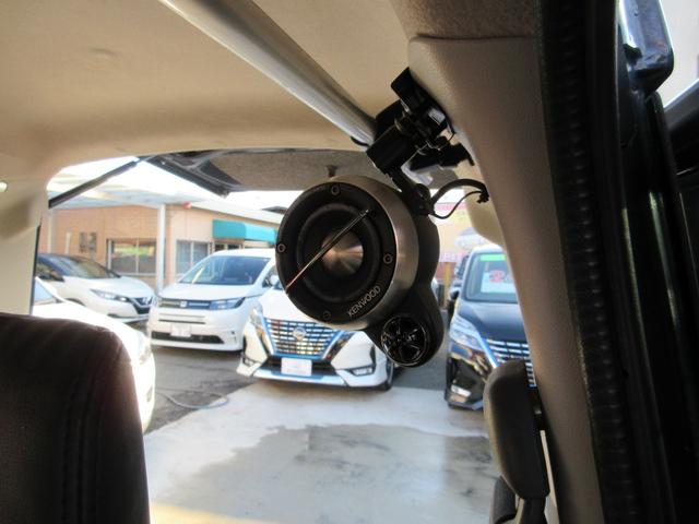 �X�s�[�J�[�ɂȂ�܂��B