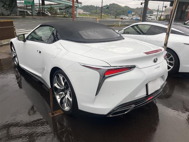 ＬＣ５００　コンバーチブル　マークレビンソン・ＴＲＤエアロ・レクサスセーフティー・オープンカー・バックカメラ・ナビ・ＴＶ・クリアランスソナー・オートクルーズコントロール・レーンアシスト・オートライト・ＬＥＤヘッドランプ(18枚目)