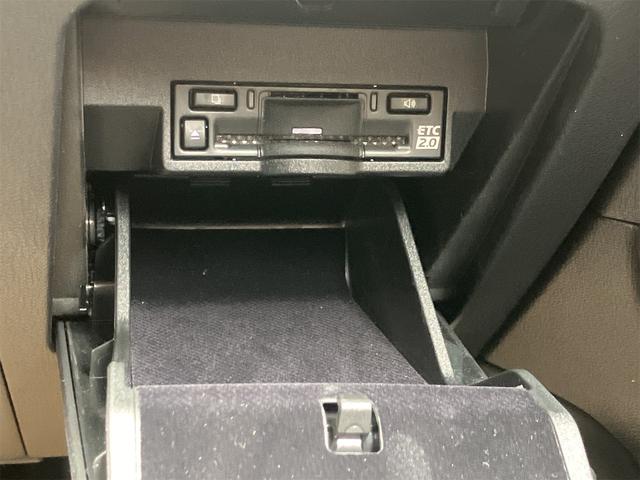 ＲＸ ＲＸ４５０ｈ＋　バージョンＬ　４ＷＤ・全周囲カメラ・クリアランスソナー・オートクルーズコントロール・レーンアシスト・パワーシート・パークアシスト・衝突被害軽減システム・エアロ・サンルーフ・ナビ・ＴＶ・オートマチックハイビーム（9枚目）