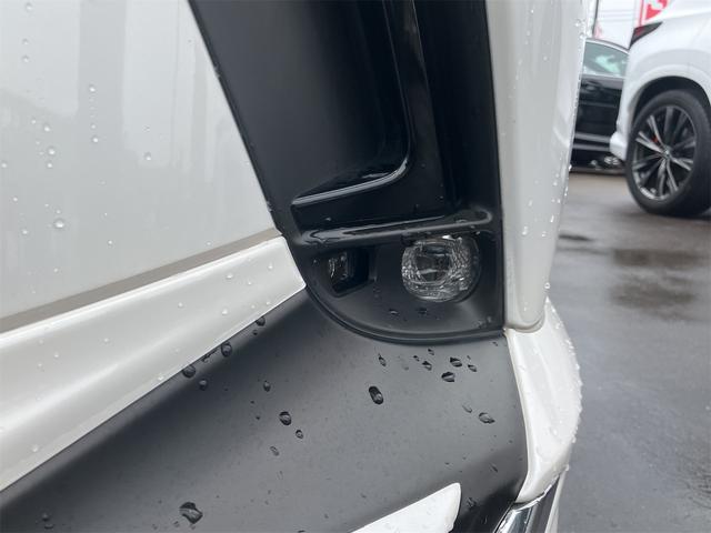 ＲＸ ＲＸ４５０ｈ＋　バージョンＬ　４ＷＤ・全周囲カメラ・クリアランスソナー・オートクルーズコントロール・レーンアシスト・パワーシート・パークアシスト・衝突被害軽減システム・エアロ・サンルーフ・ナビ・ＴＶ・オートマチックハイビーム（34枚目）