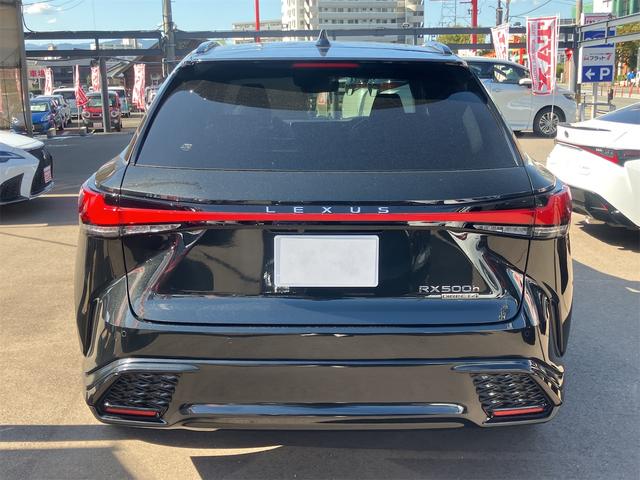 RX RX500h Fスポーツパフォーマンス 本革エアシート・パノラミックビューモニター・前後ドラレコ・パノラマルーフ・4WD・ワンオーナー・ETC・クリアランスソナー・オートクルーズコントロール・パワーシート・衝突被害軽減システム・ナビ・TV(16枚目)