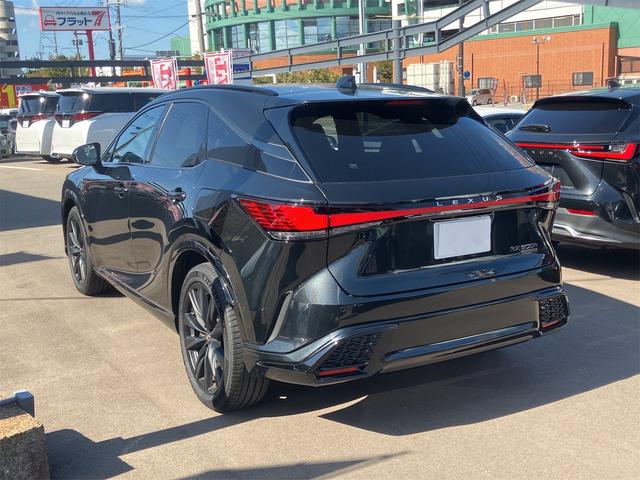 RX RX500h Fスポーツパフォーマンス 本革エアシート・パノラミックビューモニター・前後ドラレコ・パノラマルーフ・4WD・ワンオーナー・ETC・クリアランスソナー・オートクルーズコントロール・パワーシート・衝突被害軽減システム・ナビ・TV(17枚目)