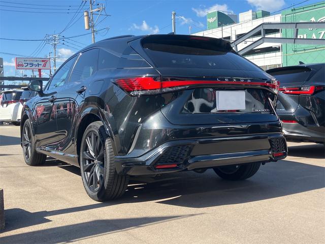 RX RX500h Fスポーツパフォーマンス 本革エアシート・パノラミックビューモニター・前後ドラレコ・パノラマルーフ・4WD・ワンオーナー・ETC・クリアランスソナー・オートクルーズコントロール・パワーシート・衝突被害軽減システム・ナビ・TV(23枚目)
