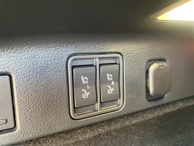 RX RX500h Fスポーツパフォーマンス 本革エアシート・パノラミックビューモニター・前後ドラレコ・パノラマルーフ・4WD・ワンオーナー・ETC・クリアランスソナー・オートクルーズコントロール・パワーシート・衝突被害軽減システム・ナビ・TV(28枚目)