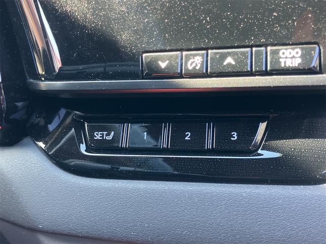 RX RX500h Fスポーツパフォーマンス 本革エアシート・パノラミックビューモニター・前後ドラレコ・パノラマルーフ・4WD・ワンオーナー・ETC・クリアランスソナー・オートクルーズコントロール・パワーシート・衝突被害軽減システム・ナビ・TV(56枚目)