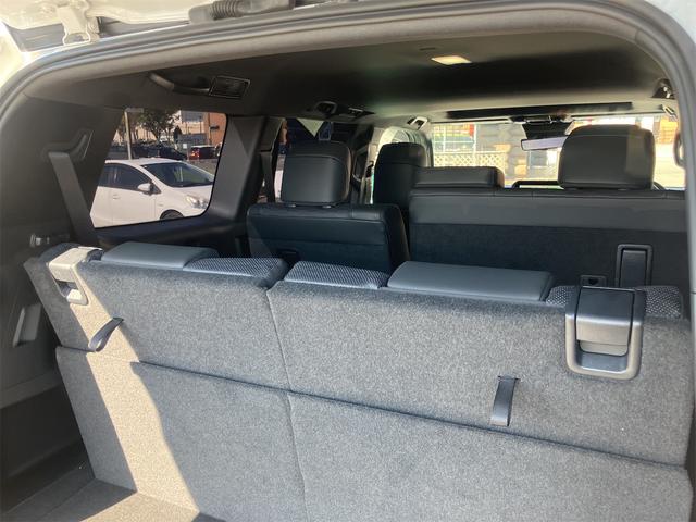 ランドクルーザー250 VX サンルーフ・黒革シート・パノラミックビューモニター・デジタルインナーミラー・4WD・オートクルーズコントロール・レーンアシスト・パワーシート・衝突被害軽減システム・ナビ・TV・オートライト(29枚目)