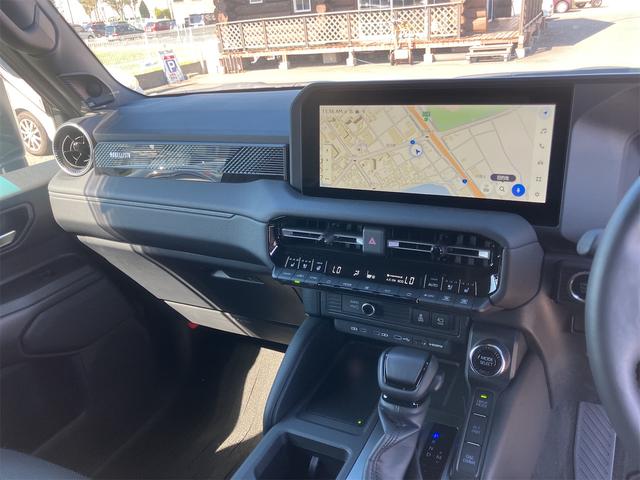 ランドクルーザー250 VX サンルーフ・黒革シート・パノラミックビューモニター・デジタルインナーミラー・4WD・オートクルーズコントロール・レーンアシスト・パワーシート・衝突被害軽減システム・ナビ・TV・オートライト(41枚目)