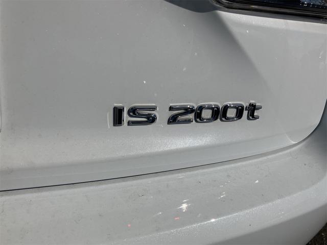IS IS200t Fスポーツ 黒革エアシート・ドラレコ・クリアランスソナー・BSM・レーンアシスト・オートクルーズコントロール・衝突被害軽減システム・バックカメラ・ナビ・TV・アルミホイール・オートマチックハイビーム・オートライト(24枚目)
