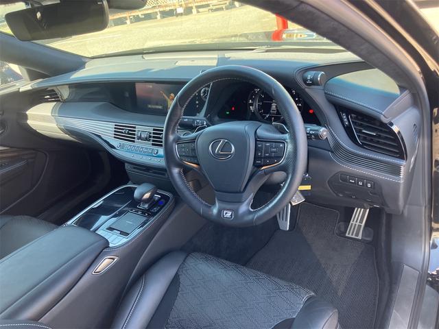LS LS500 Fスポーツ フルエアロ・TRDホイール・黒革シート・パノラミックビューモニター・サンルーフ・ドラレコ・クリアランスソナー・オートクルーズコントロール・衝突被害軽減システム・ナビ・TV・LEDヘッドランプ(35枚目)