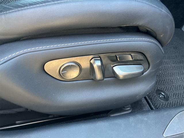 LS LS500 Fスポーツ フルエアロ・TRDホイール・黒革シート・パノラミックビューモニター・サンルーフ・ドラレコ・クリアランスソナー・オートクルーズコントロール・衝突被害軽減システム・ナビ・TV・LEDヘッドランプ(60枚目)