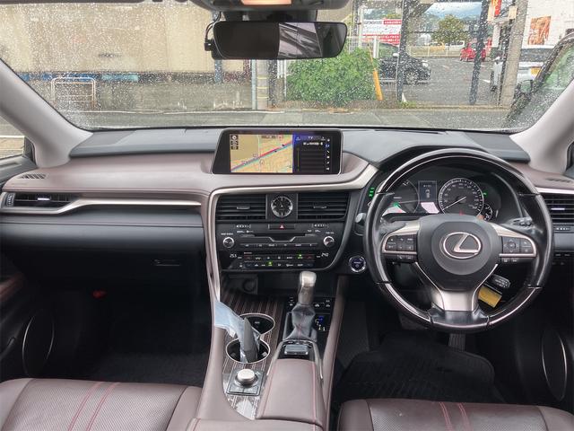 RX RX450h バージョンL 茶革シート・前後ドラレコ・TVキャンセラー・パノラマルーフ・全方位モニター・4WD・クリアランスソナー・オートクルーズコントロール・レーンアシスト・パワーシート・衝突被害軽減システム・ナビ・TV(2枚目)