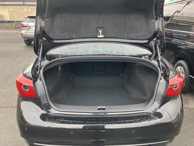 スカイライン 400R 黒革シート・ドラレコ・サンルーフ・シートメモリー・BOSEスピーカー・レッドキャリパー・フロントエアロ・クリアランスソナー・全周囲カメラ・ナビ・TV・オートライト・LEDヘッドランプ・シートヒーター(19枚目)