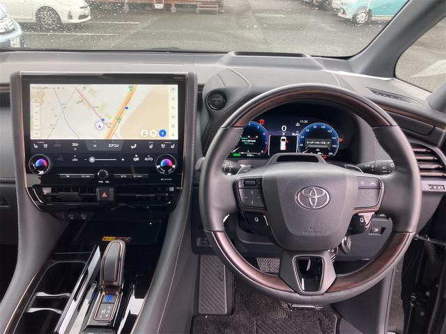 ヴェルファイアハイブリッド Z プレミア 黒革シート・全方位モニター・トヨタチームメイト・置くだけ充電・ユニバーサルステップ・前後ドラレコ・HDMI・ナビ・TV・両側電動スライドドア・オートクルーズコントロール・衝突被害軽減システム(3枚目)