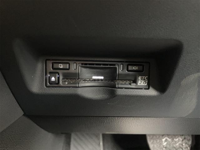 ヴェルファイアハイブリッド Z プレミア 黒革シート・全方位モニター・トヨタチームメイト・置くだけ充電・ユニバーサルステップ・前後ドラレコ・HDMI・ナビ・TV・両側電動スライドドア・オートクルーズコントロール・衝突被害軽減システム(11枚目)