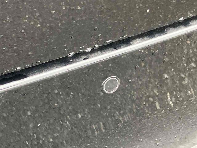 ヴェルファイアハイブリッド Z プレミア 黒革シート・全方位モニター・トヨタチームメイト・置くだけ充電・ユニバーサルステップ・前後ドラレコ・HDMI・ナビ・TV・両側電動スライドドア・オートクルーズコントロール・衝突被害軽減システム(25枚目)