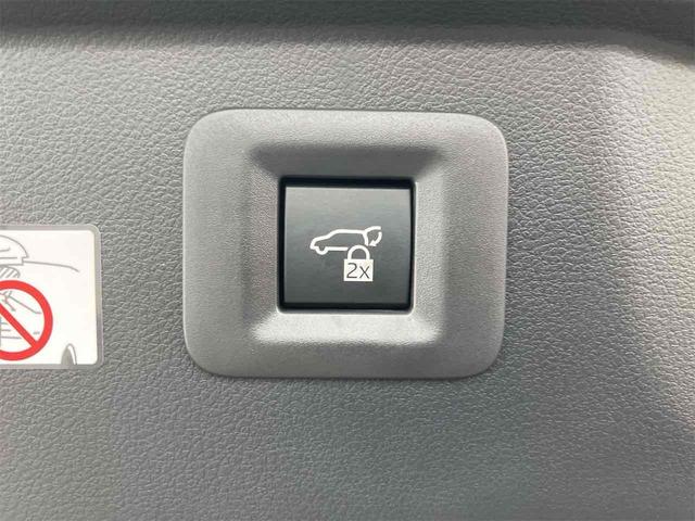 ヴェルファイアハイブリッド Z プレミア 黒革シート・全方位モニター・トヨタチームメイト・置くだけ充電・ユニバーサルステップ・前後ドラレコ・HDMI・ナビ・TV・両側電動スライドドア・オートクルーズコントロール・衝突被害軽減システム(29枚目)