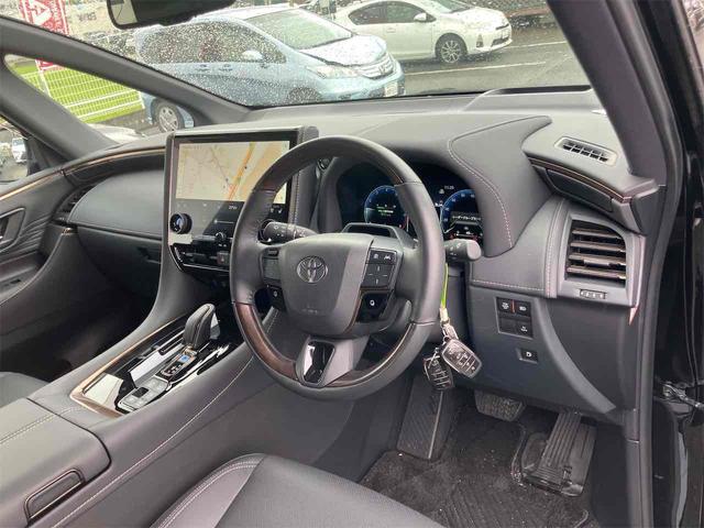 ヴェルファイアハイブリッド Z プレミア 黒革シート・全方位モニター・トヨタチームメイト・置くだけ充電・ユニバーサルステップ・前後ドラレコ・HDMI・ナビ・TV・両側電動スライドドア・オートクルーズコントロール・衝突被害軽減システム(41枚目)