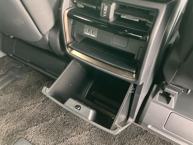 ヴェルファイアハイブリッド Z プレミア 黒革シート・全方位モニター・トヨタチームメイト・置くだけ充電・ユニバーサルステップ・前後ドラレコ・HDMI・ナビ・TV・両側電動スライドドア・オートクルーズコントロール・衝突被害軽減システム(72枚目)