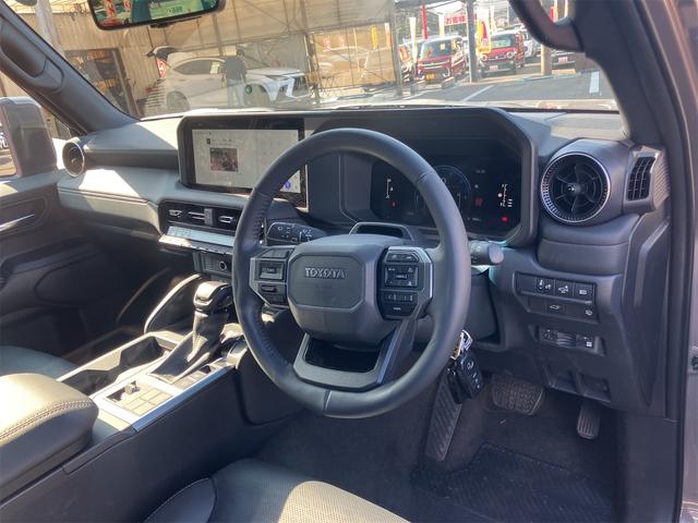 ランドクルーザー２５０ ＶＸ　デジタルインナーミラー・ルーフレール・サンルーフ・ＨＤＭＩ・全方位モニター・４ＷＤ・オートクルーズコントロール・レーンアシスト・衝突被害軽減システム・ＴＶ・オートライト・ＬＥＤヘッドランプ（35枚目）