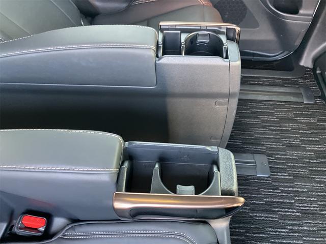 アルファードハイブリッド Ｚ　モデリスタホイール・全方位モニター・エイムアゲインエアロ・デジタルインナーミラー・前後ドラレコ・ＴＶキャンセラー・後席モニター・置くだけ充電・ナビ・ＴＶ・両側電動スライドドア・オートライト（70枚目）