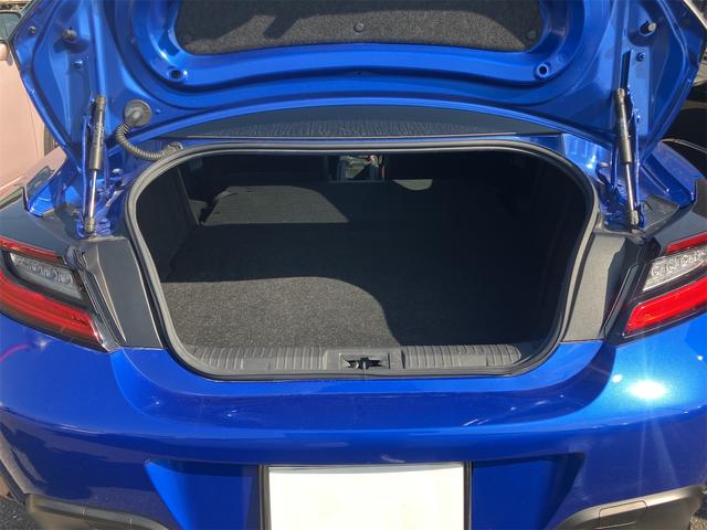 ＢＲＺ Ｓ　ＥＴＣ・ドラレコ・バックモニター・ＳＴｉエアロ・純正９インチフルセグナビ・オートクルーズコントロール・ＭＴ・ＬＥＤヘッドランプ・スマートキー・シートヒーター・盗難防止システム・衝突安全ボディ（19枚目）