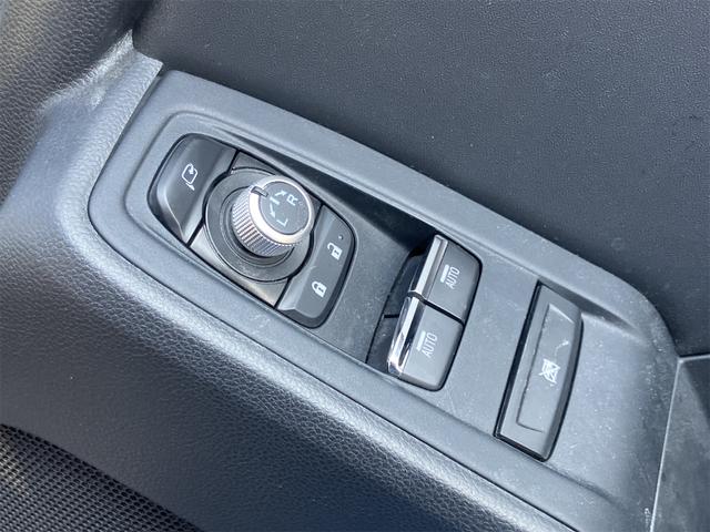 ＢＲＺ Ｓ　ＥＴＣ・ドラレコ・バックモニター・ＳＴｉエアロ・純正９インチフルセグナビ・オートクルーズコントロール・ＭＴ・ＬＥＤヘッドランプ・スマートキー・シートヒーター・盗難防止システム・衝突安全ボディ（44枚目）