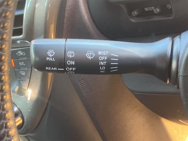 ｉＱ １３０Ｇ　レザーパッケージ　ナビ・ＴＶ・クリアランスソナー・アルミホイール・ハーフレザーシート・スマートキー・電動格納ミラー・ＣＶＴ・盗難防止システム・衝突安全ボディ・ＡＢＳ・ＥＳＣ・ＣＤ・ＤＶＤ再生（39枚目）