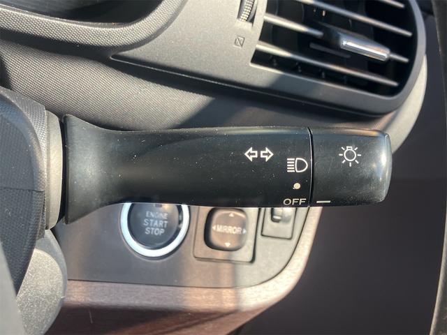 ｉＱ １３０Ｇ　レザーパッケージ　ナビ・ＴＶ・クリアランスソナー・アルミホイール・ハーフレザーシート・スマートキー・電動格納ミラー・ＣＶＴ・盗難防止システム・衝突安全ボディ・ＡＢＳ・ＥＳＣ・ＣＤ・ＤＶＤ再生（40枚目）