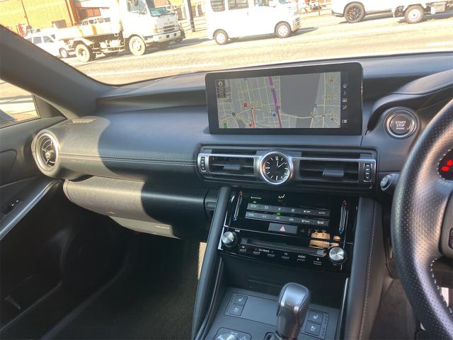 この度は当店のお車をご覧になっていただき、誠にありがとうございます。ぜひじっくりとご検討下さい。気軽にお問合せ・お見積りお待ちしております。