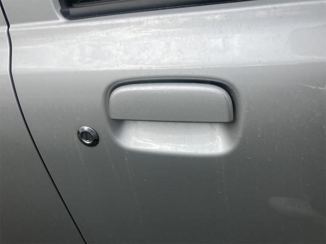 アルト Ｌ　ワンオーナー・７インチナビ・フルセグテレビ・クリアランスソナー・アイドリングストップ・衝突被害軽減システム・オートマチックハイビーム・シートヒーター・頸部衝撃緩和ヘッドレスト・キーレスエントリー（19枚目）