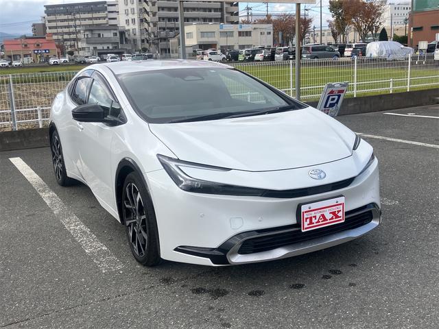 プリウス Z 置くだけ充電・デジタルインナーミラー・アイドリングストップ・電動リアゲート・全方位モニター・シートヒーター・シートクーラー・パワーシート・ナビ・フルセグテレビ・Bluetooth接続(3枚目)