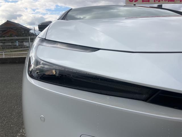 プリウス Z 置くだけ充電・デジタルインナーミラー・アイドリングストップ・電動リアゲート・全方位モニター・シートヒーター・シートクーラー・パワーシート・ナビ・フルセグテレビ・Bluetooth接続(23枚目)