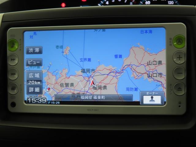 ノア Ｘ　スマートエディション　ナビ＆ＴＶ　リアクーラー　キーレス　パワーウインドウ　１オーナー　スマートキー　ウォークスルー　ワンセグテレビ　３列シート　パワーステアリング　盗難防止システム　オートエアコン　エアバッグ　メモリナビ（12枚目）