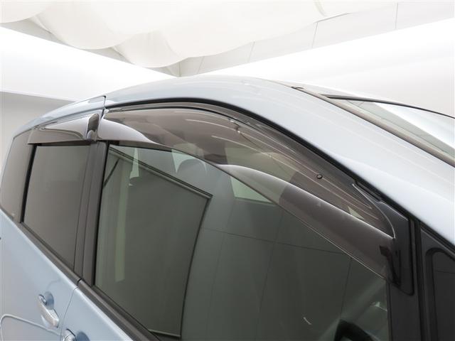 ノア Ｘ　スマートエディション　ナビ＆ＴＶ　リアクーラー　キーレス　パワーウインドウ　１オーナー　スマートキー　ウォークスルー　ワンセグテレビ　３列シート　パワーステアリング　盗難防止システム　オートエアコン　エアバッグ　メモリナビ（21枚目）