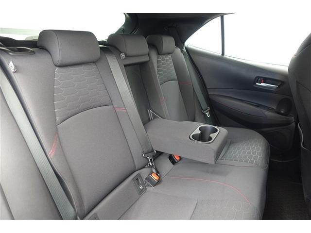 カローラスポーツ ハイブリッドＧ　Ｚ　サイドエアバック　前後誤発進抑制　盗難防止　スマートキーシステム　オートクルーズ　ＬＥＤライト　１オーナー車　エアバック　オートエアコン　地デジ　ナビＴＶ　ＡＷ　デュアルエアバッグ　整備記録簿　ＡＢＳ（6枚目）