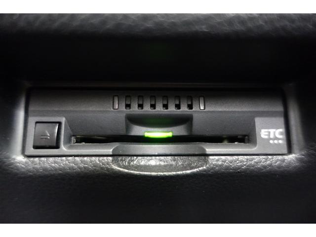 ＲＡＶ４ アドベンチャー　リヤカメラ　ＡＣ１００Ｖ　記録簿付　アルミ　クルーズＣ　ＬＥＤライト　１オーナー　イモビ　地デジ　ＥＳＣ　スマキー　ＰＳ　ＥＴＣ付き　ドラレコ付き　エアコン　４ＷＤ車　電動パワーシート　ＡＢＳ　ＴＶ（16枚目）