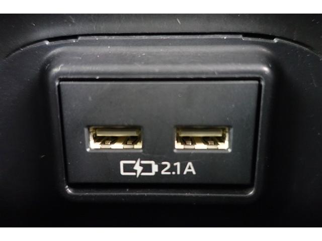 ＲＡＶ４ アドベンチャー　リヤカメラ　ＡＣ１００Ｖ　記録簿付　アルミ　クルーズＣ　ＬＥＤライト　１オーナー　イモビ　地デジ　ＥＳＣ　スマキー　ＰＳ　ＥＴＣ付き　ドラレコ付き　エアコン　４ＷＤ車　電動パワーシート　ＡＢＳ　ＴＶ（35枚目）