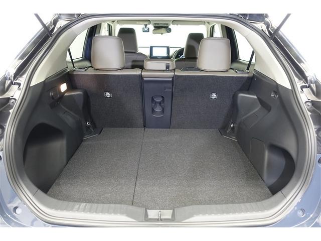 ヤリスクロス ハイブリッドＺ　ドライブレコーダ　インテリジェントキー　アルミホイル　ＬＥＤライト　１オ－ナ－　リアカメラ　クルーズコントロール　整備記録簿　横滑り防止システム　ナビＴＶ　メモリーナビゲーション　電動シ－ト　パワステ（9枚目）