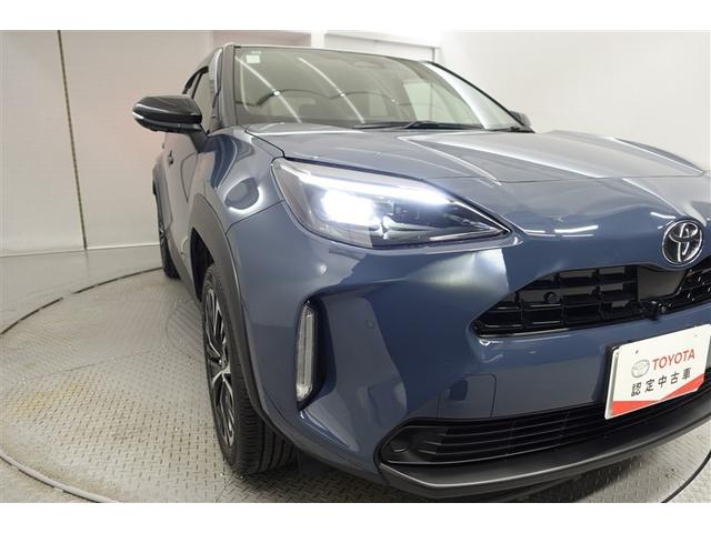 ヤリスクロス ハイブリッドＺ　ドライブレコーダ　インテリジェントキー　アルミホイル　ＬＥＤライト　１オ－ナ－　リアカメラ　クルーズコントロール　整備記録簿　横滑り防止システム　ナビＴＶ　メモリーナビゲーション　電動シ－ト　パワステ（22枚目）