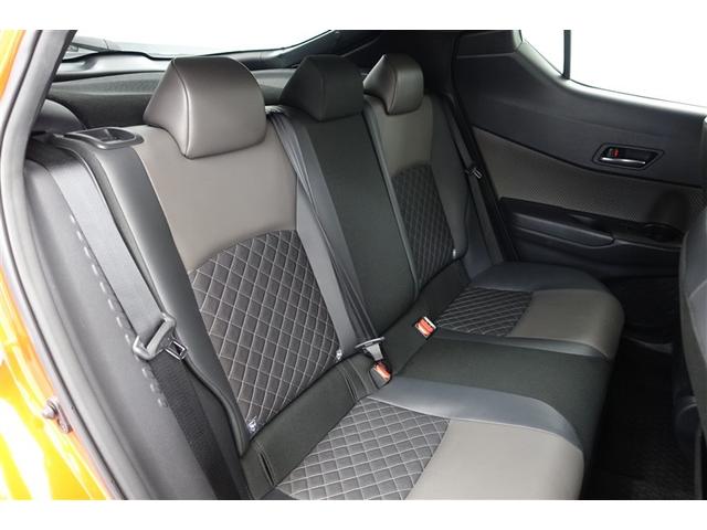 Ｃ－ＨＲ Ｇ　ドライブレコーダー付　衝突軽減　ＥＳＣ　キーレスエントリー　Ｉストップ　ＬＥＤライト　Ｂカメ　盗難防止システム　ナビ＆ＴＶ　ワンオ－ナ－　地デジ　オートクルーズコントロール　整備記録簿　スマートキー（7枚目）