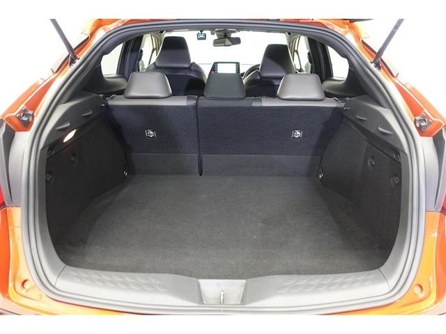 Ｃ－ＨＲ Ｇ　ドライブレコーダー付　衝突軽減　ＥＳＣ　キーレスエントリー　Ｉストップ　ＬＥＤライト　Ｂカメ　盗難防止システム　ナビ＆ＴＶ　ワンオ－ナ－　地デジ　オートクルーズコントロール　整備記録簿　スマートキー（9枚目）