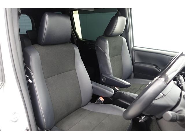 ノア Ｓｉ　ダブルバイビーＩＩＩ　バックＭ　両側オートスライドドア　イモビライザー　プリクラッシュＳ　ＬＥＤヘッドライト　リアエアコン　キーレス　エアバッグ　オートエアコン　デュアルエアバック　１オーナー　アルミホイール　ＡＢＳ（5枚目）