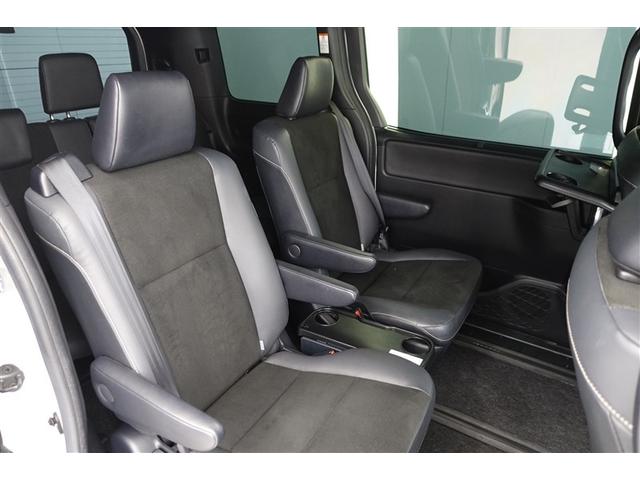 ノア Ｓｉ　ダブルバイビーＩＩＩ　バックＭ　両側オートスライドドア　イモビライザー　プリクラッシュＳ　ＬＥＤヘッドライト　リアエアコン　キーレス　エアバッグ　オートエアコン　デュアルエアバック　１オーナー　アルミホイール　ＡＢＳ（6枚目）