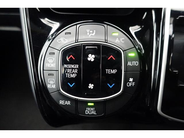 ノア Ｓｉ　ダブルバイビーＩＩＩ　バックＭ　両側オートスライドドア　イモビライザー　プリクラッシュＳ　ＬＥＤヘッドライト　リアエアコン　キーレス　エアバッグ　オートエアコン　デュアルエアバック　１オーナー　アルミホイール　ＡＢＳ（17枚目）