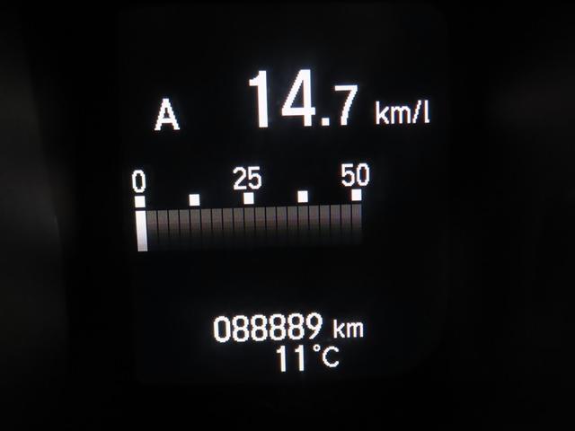 ���B�e���̑��s�����͖�W�D�X�������ł��B���S�̃����O�����ۏؕt���ł��B